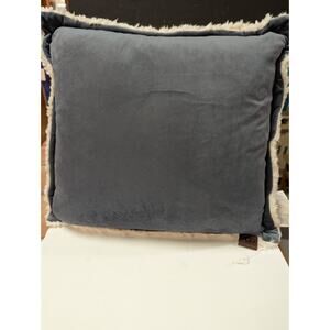 UGG Bliss Sherpa 21" x 21"  New White Duck Feather Blue white Pillow w/ Insert